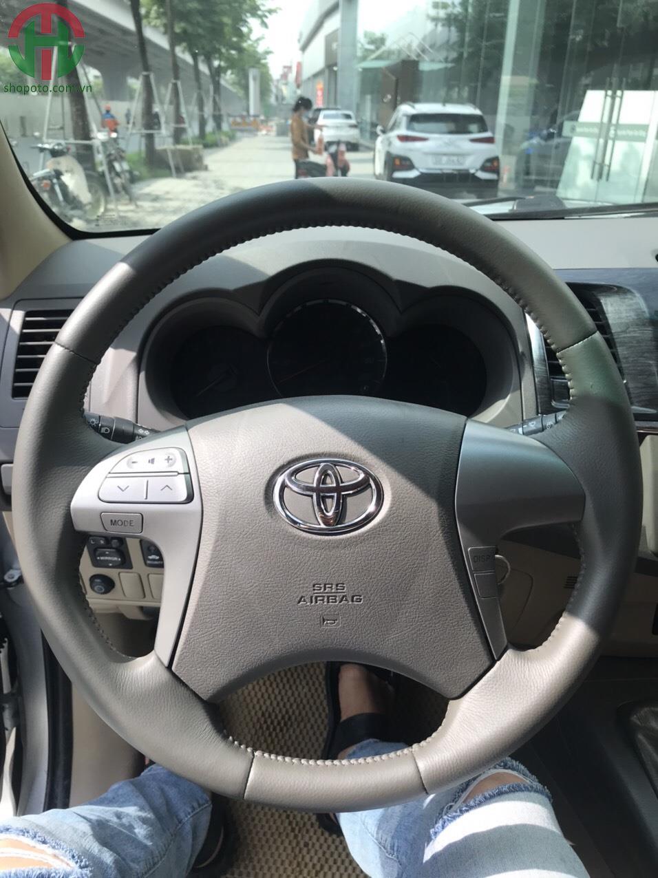 Toyota Fortuner 2013 MT