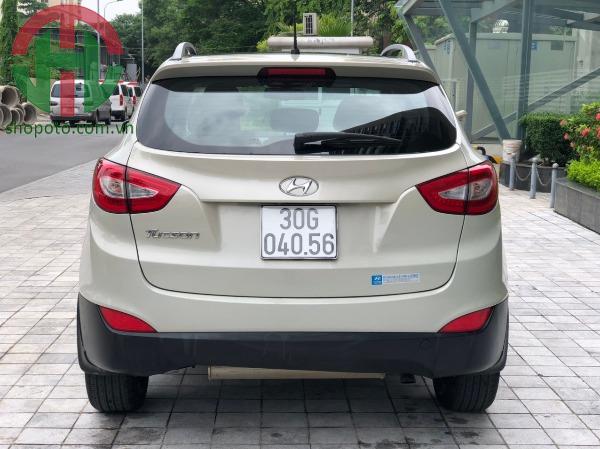 Hyundai Tucson 2015 AT