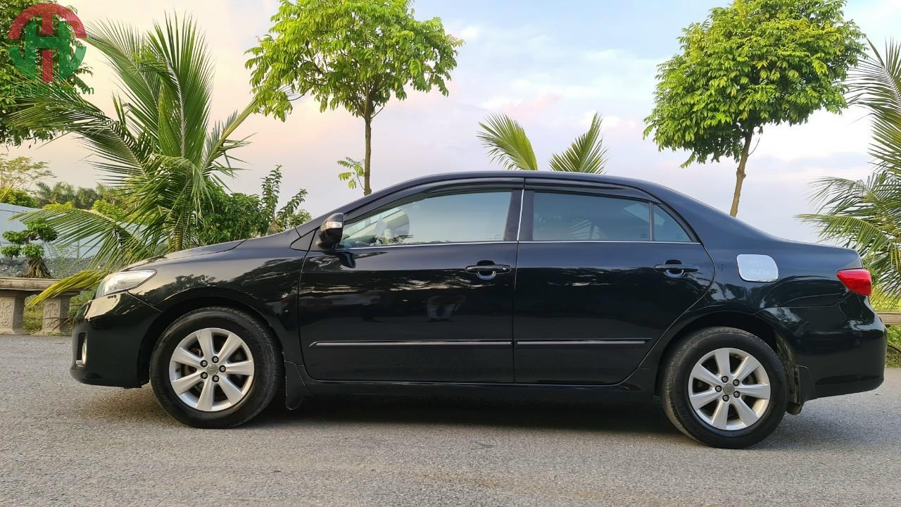 Toyota Corrola Altis 1.8 G 2011 MT