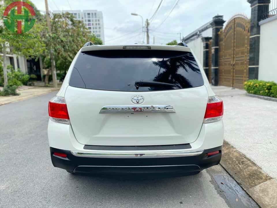 Toyota Highlander 2011 AT