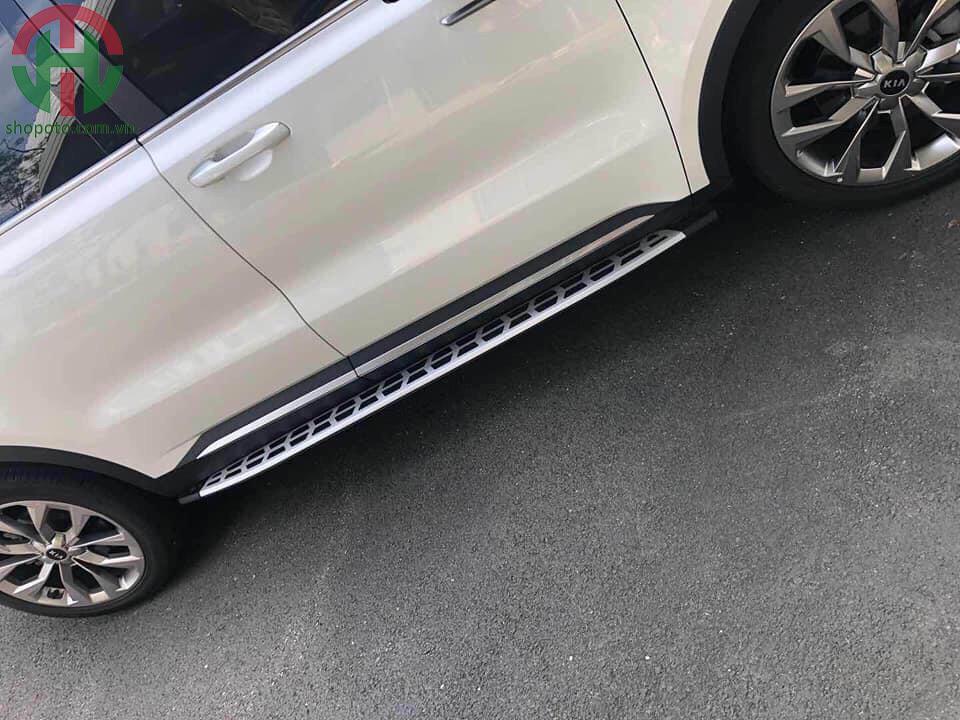 Bệ bước chân Kia Sorento