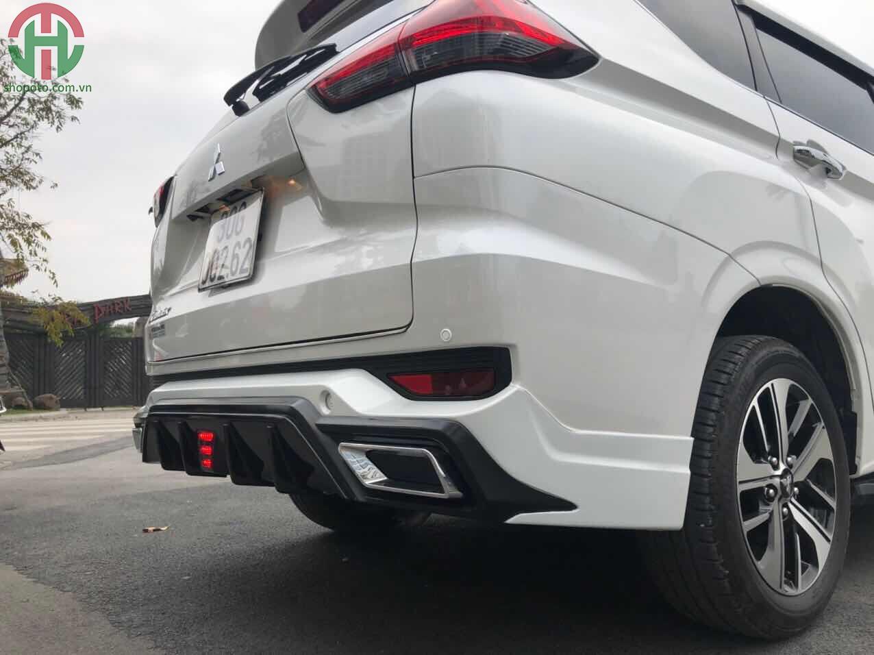 Bộ body lippo xe Mitsubishi Xpander