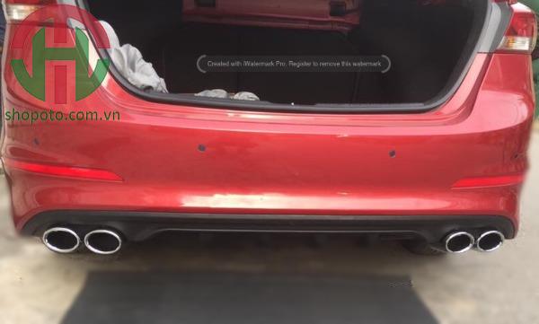 Lippo chia ống xả Hyundai Elantra