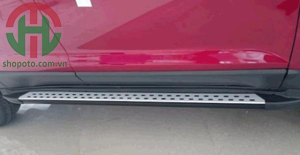 Bậc lên xuống Nissan Xtrail