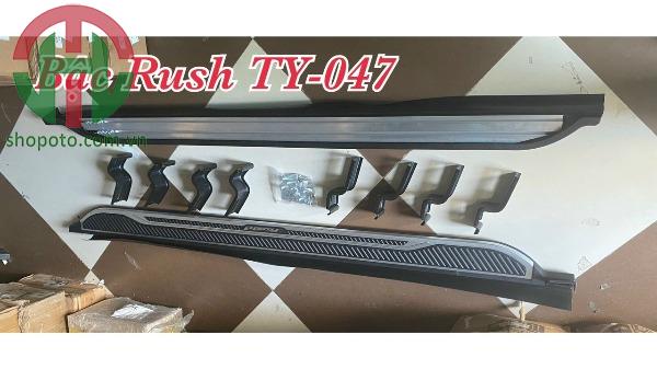 Bậc lên xuống Toyota Rush