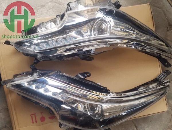 Đèn pha Toyota Fortuner 2017 có led