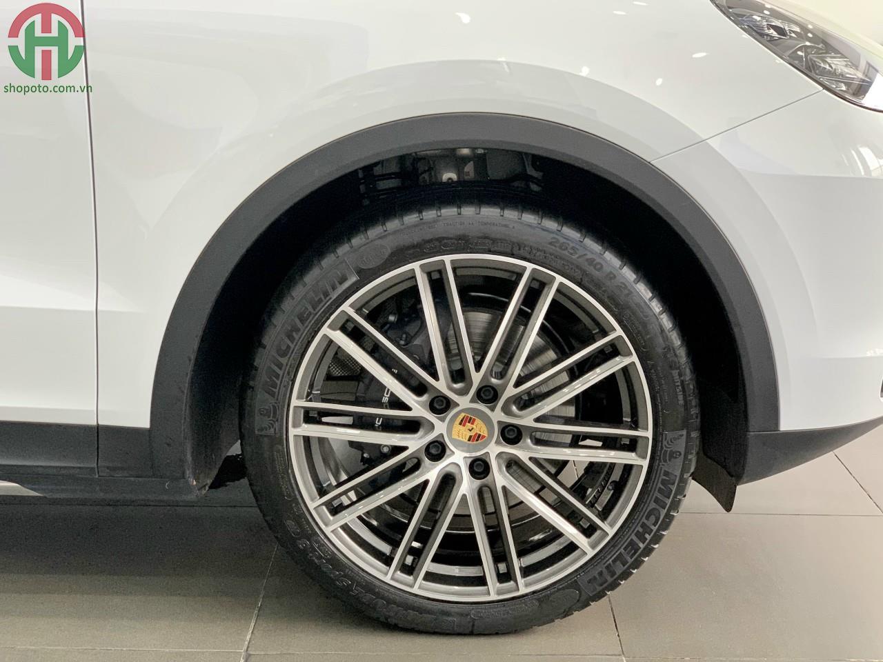 Porsche Cayenne 2019