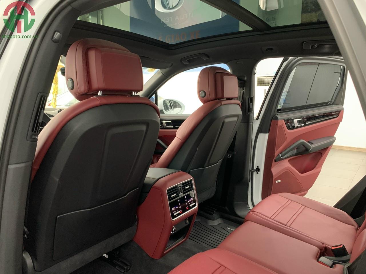 Porsche Cayenne 2019