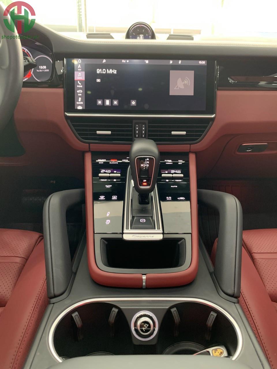 Porsche Cayenne 2019