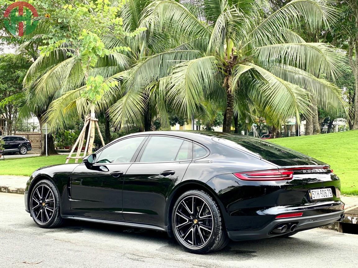 Porsche Panamera 2019