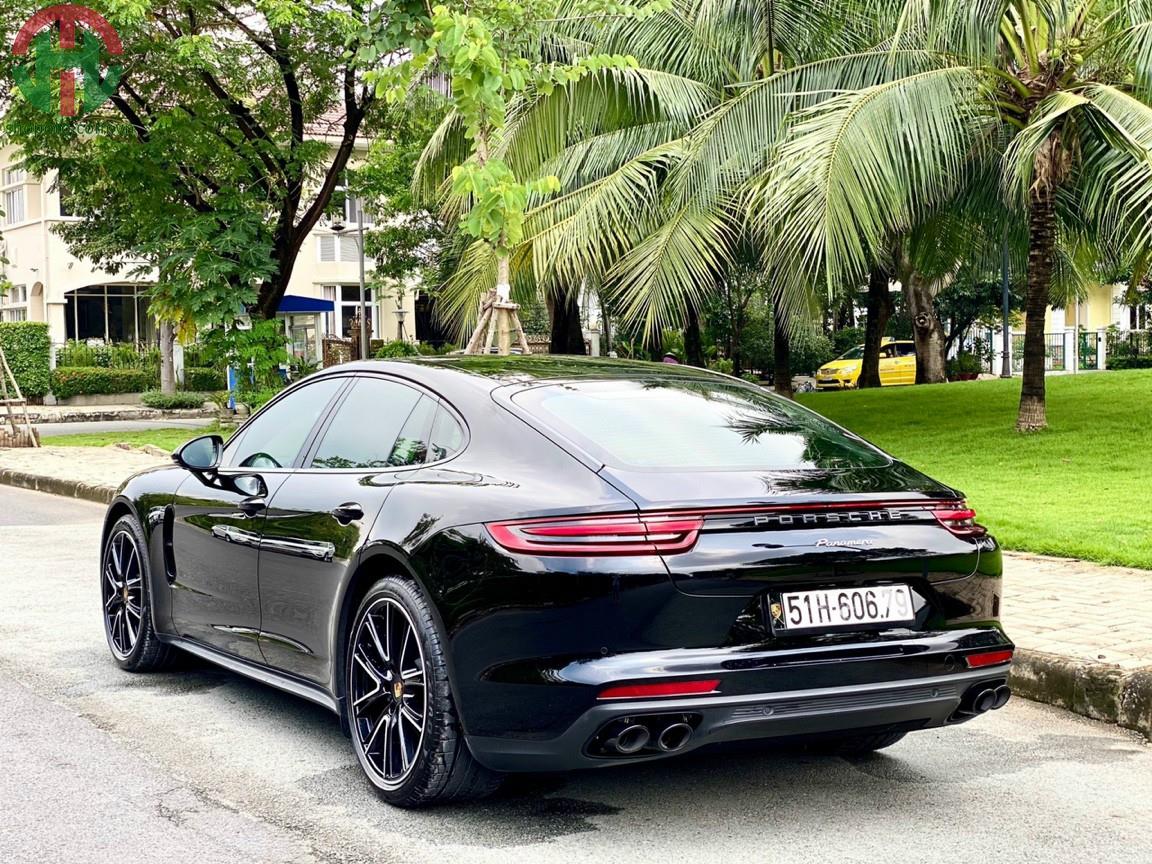 Porsche Panamera 2019