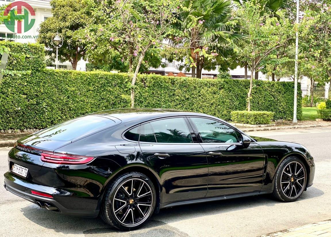 Porsche Panamera 2019