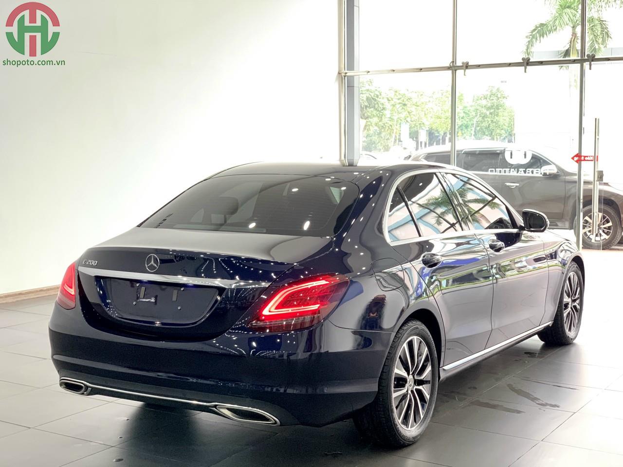 Mercedes C200 xanh Cavansite 2020