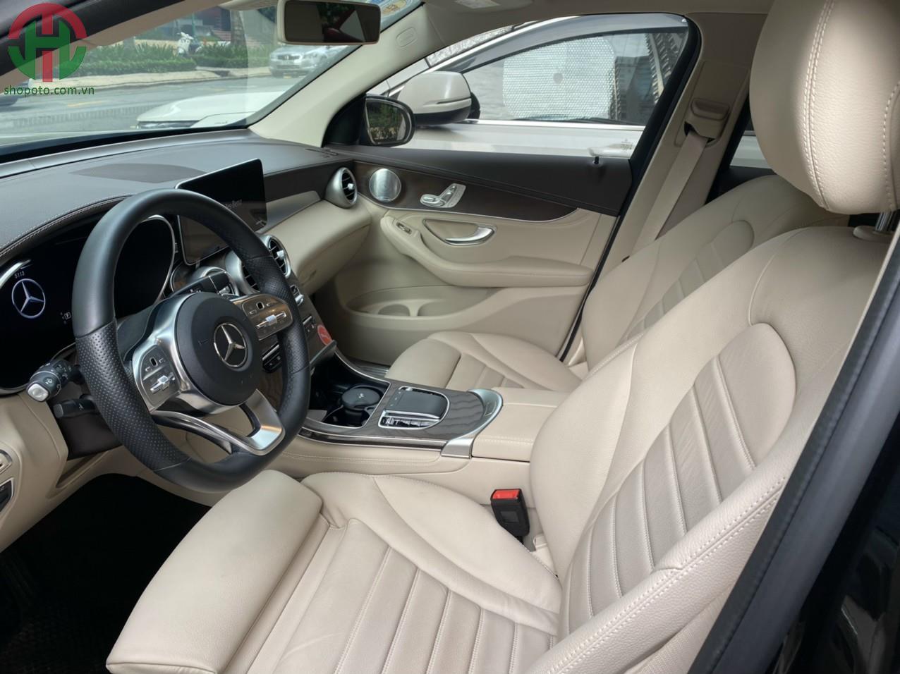 Mercedes GLC 200 - 4 Matic đời 2020