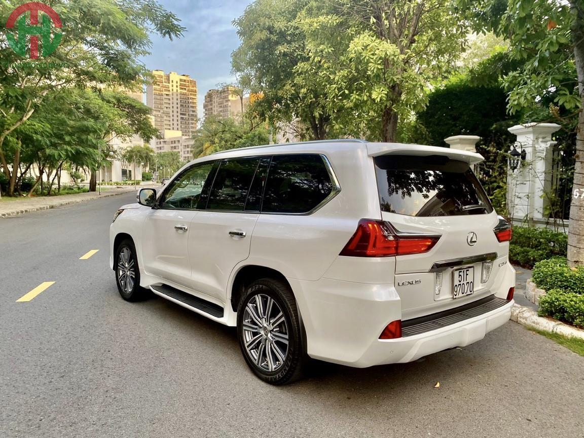 Lexus LX 570 sản xuất 2016