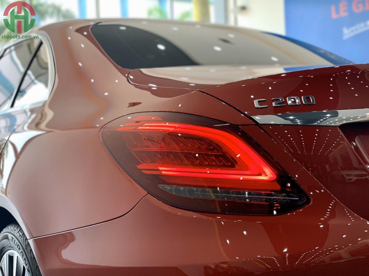 Mercedes C200 đăng kí 2019 màu đỏ