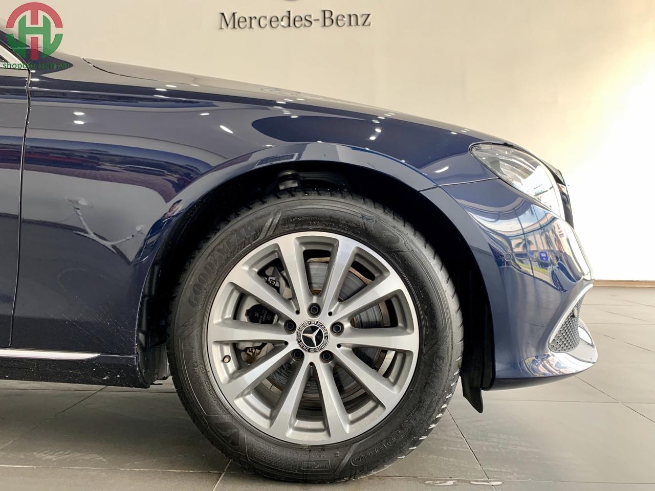 Mercedes E200 model 2020