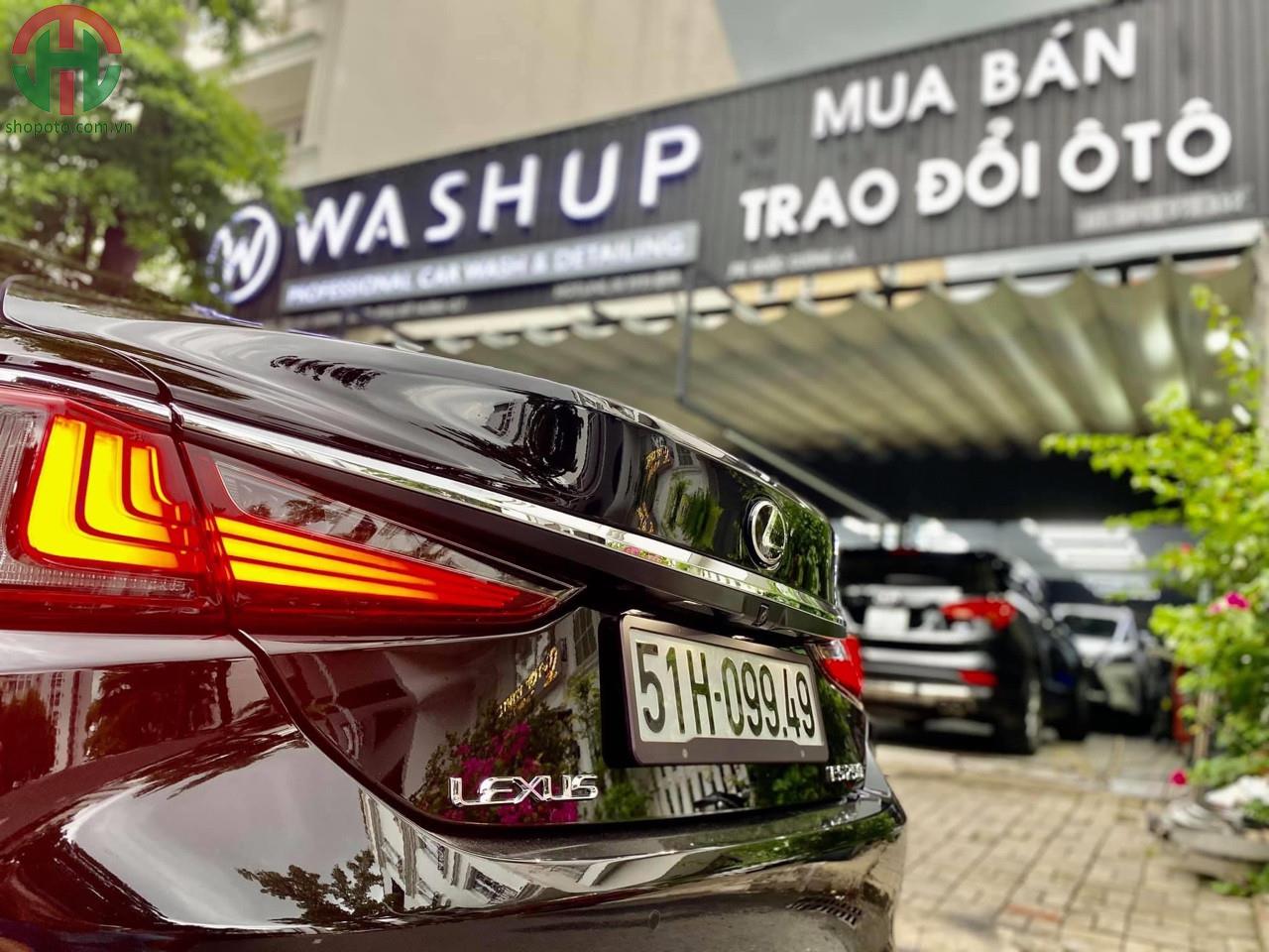 Lexus Es 250 model 2019