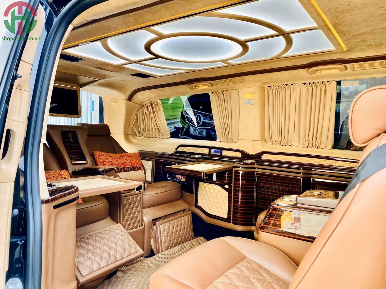 Mercedes Maybach V250 Model 2016