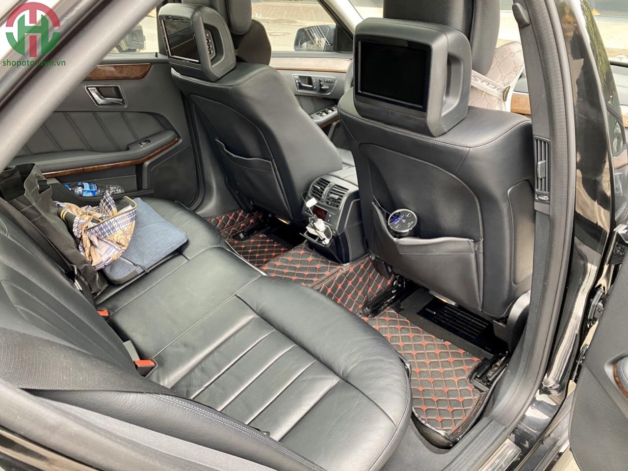 Mercedes E300 model 2011