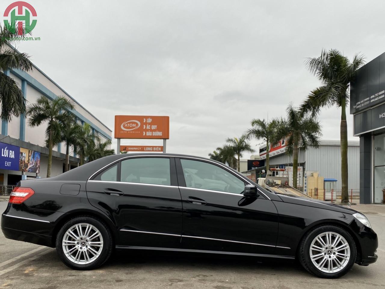 Mercedes E300 model 2011