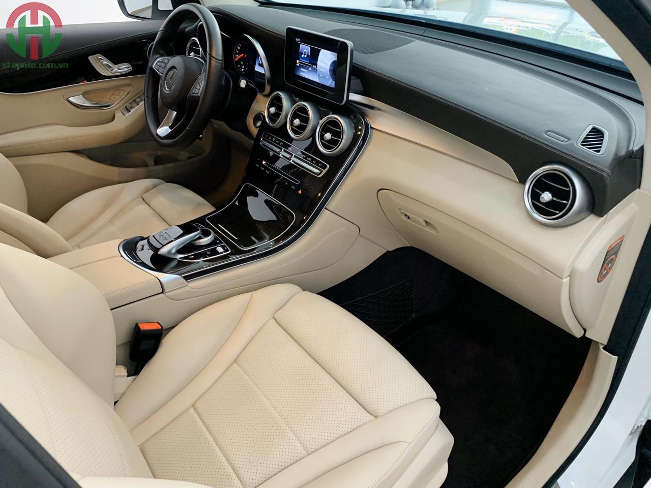 Mercedes GLC 200 model 2019