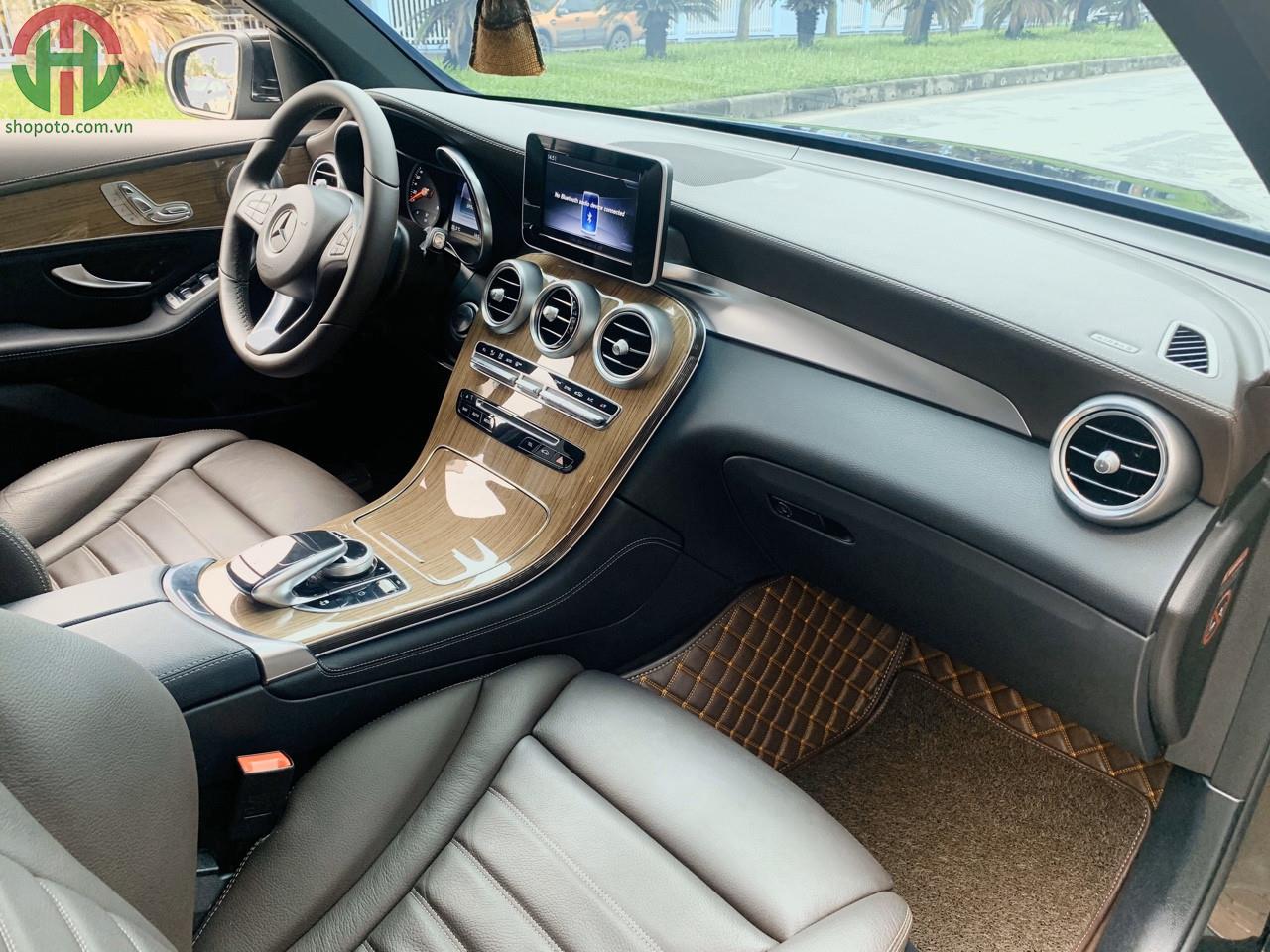 Mercedes GLC 250 model 2018