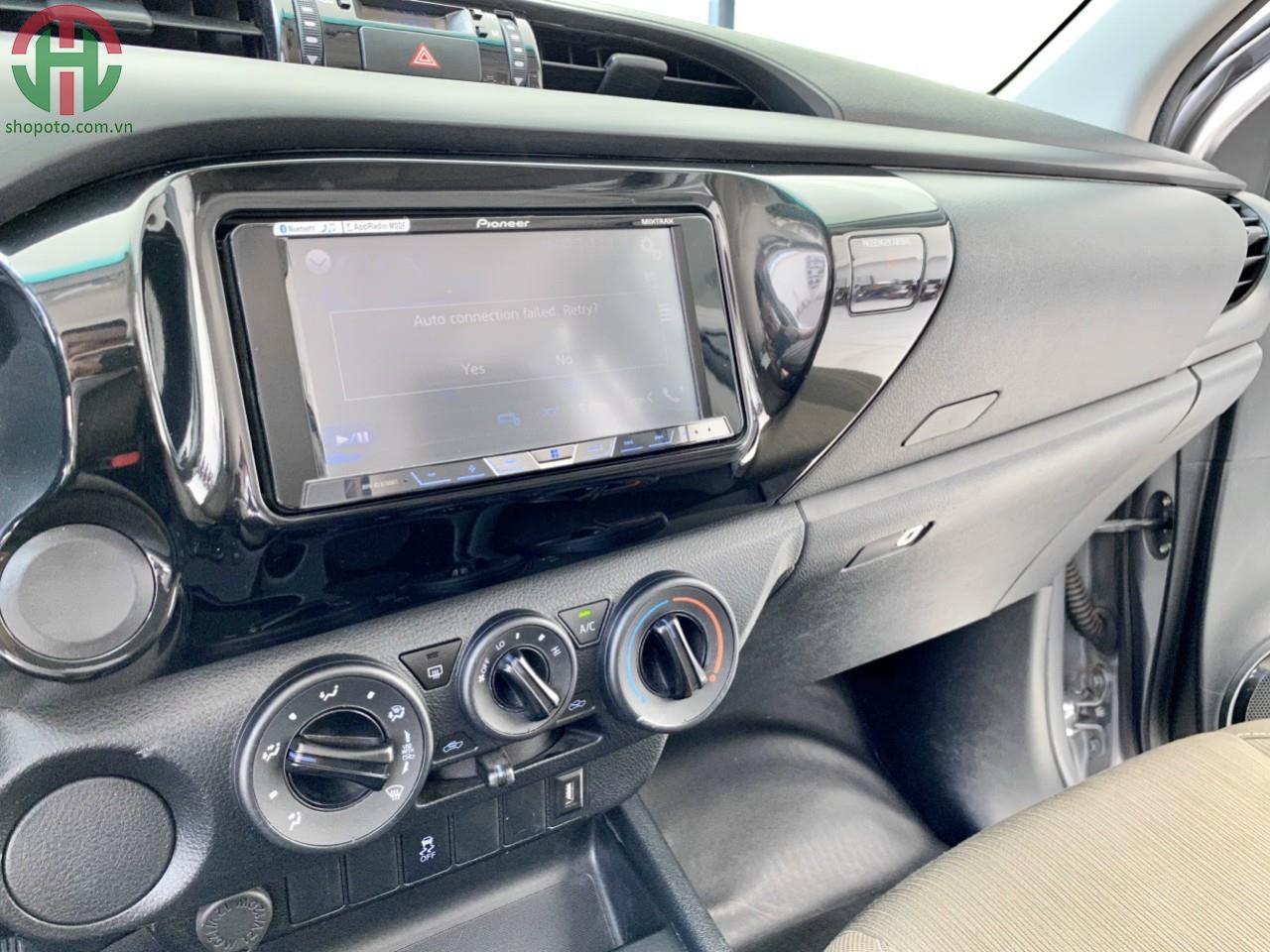 Toyota HiLux 2.4 AT 4X2 1 Cầu 2019