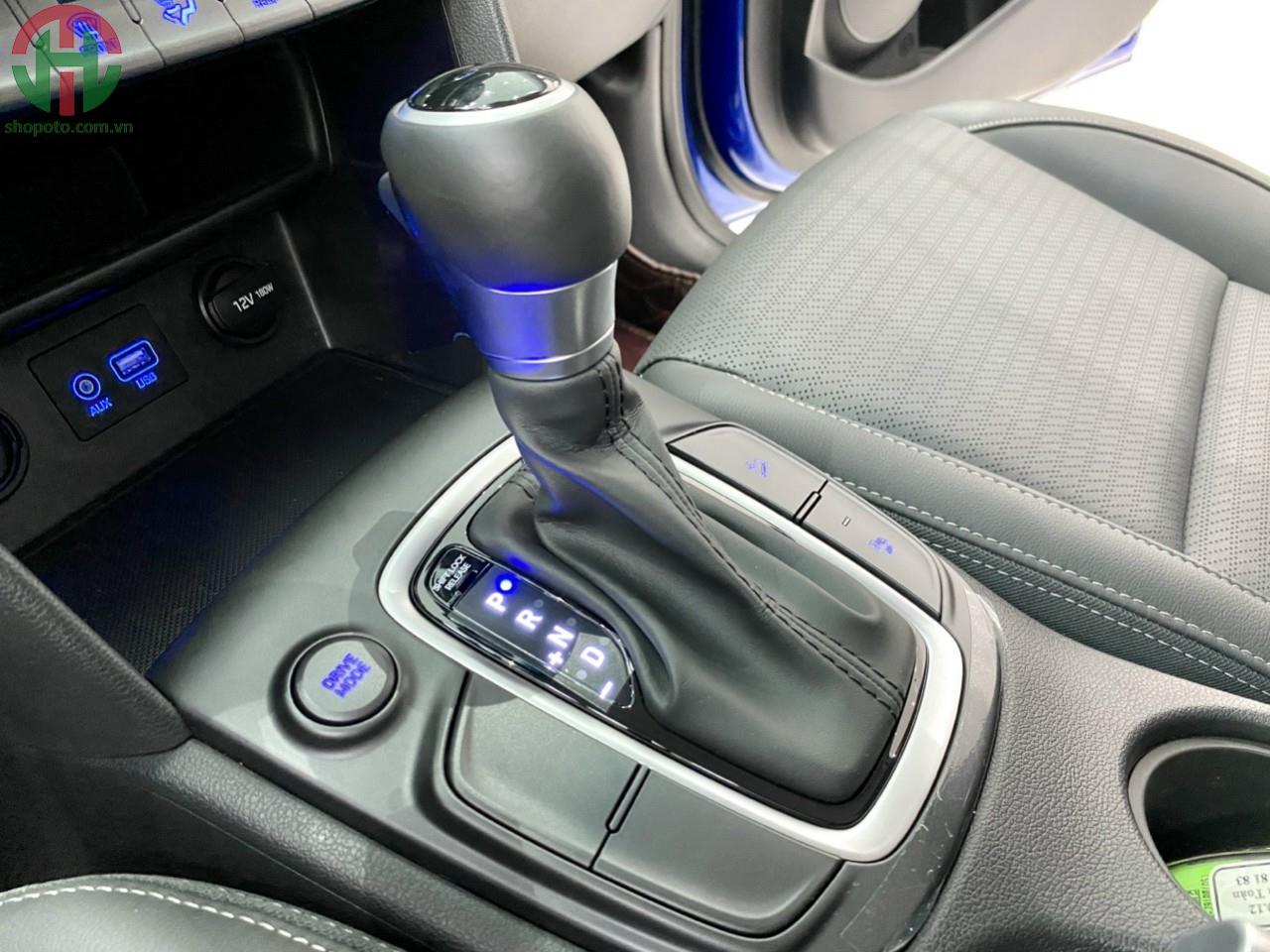 Hyundai Kona 2.0 AT Đặc Biệt 2019 Màu Blue