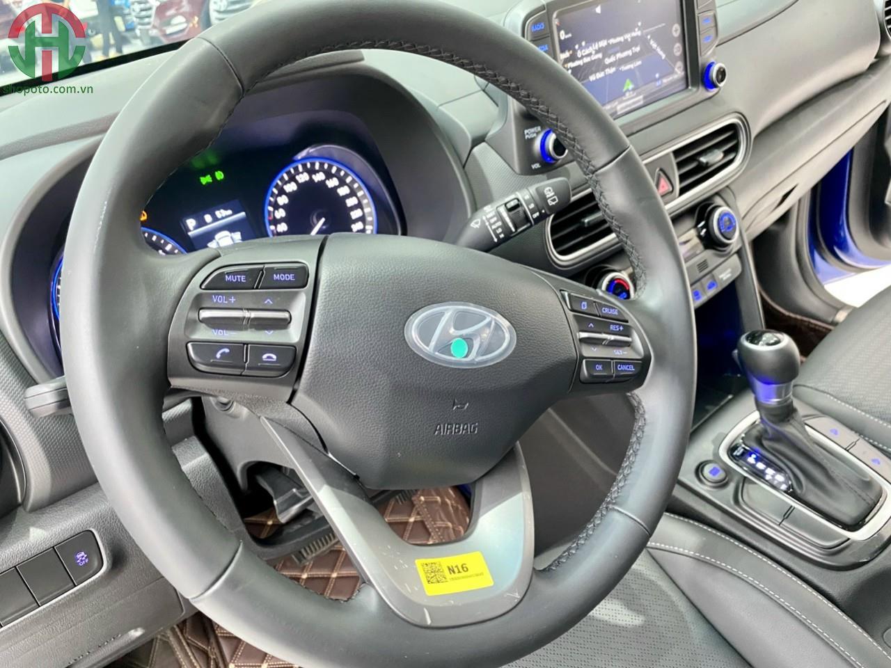 Hyundai Kona 2.0 AT Đặc Biệt 2019 Màu Blue