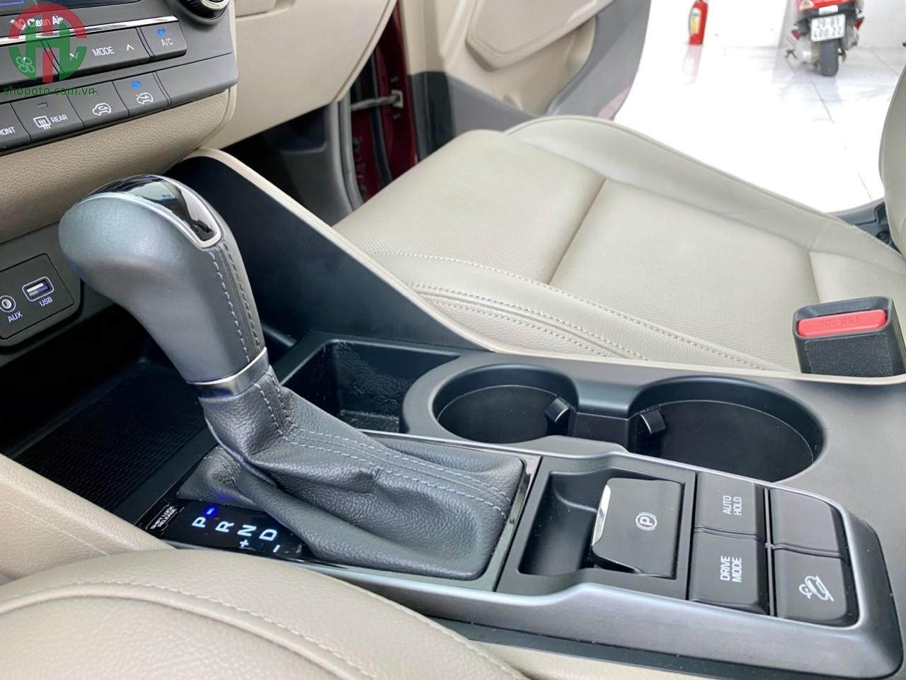 Hyundai Tucson 2.0 AT 2016 Màu Đỏ