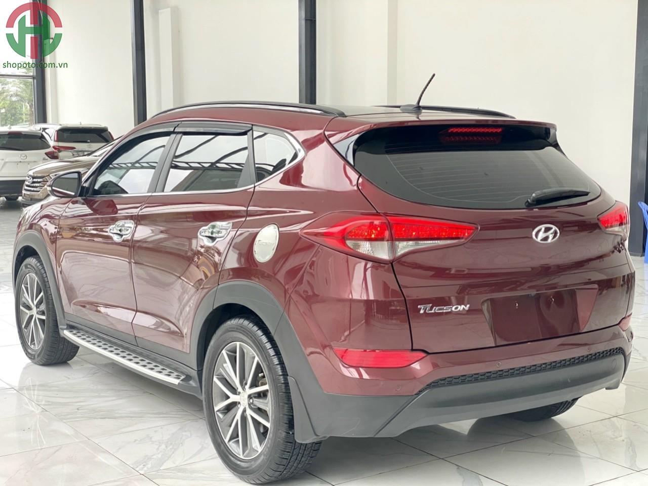 Hyundai Tucson 2.0 AT 2016 Màu Đỏ