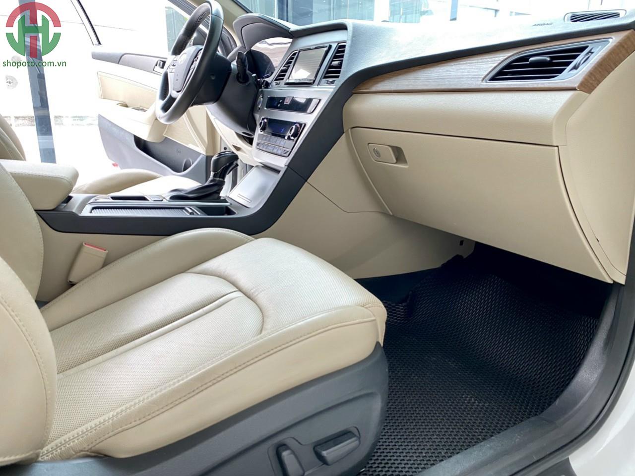 Hyundai Sonata 2.0 AT 2015 màu Trắng