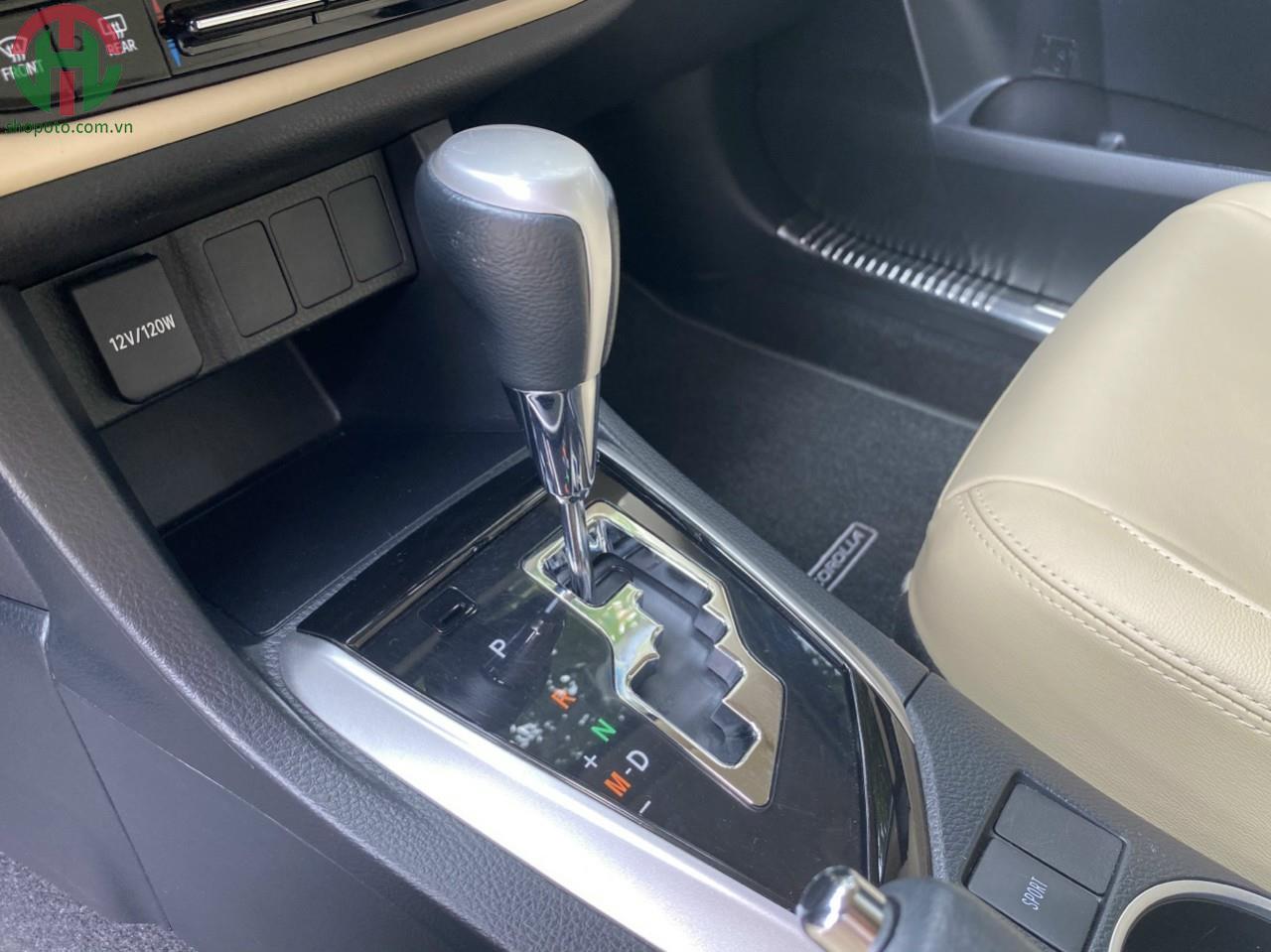 Toyota Altis 1.8 G sản xuất 2019