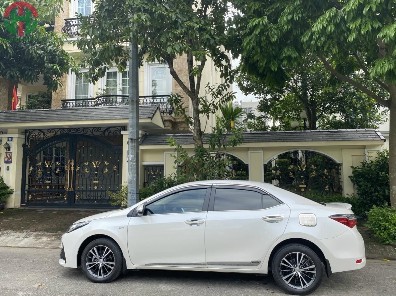 Toyota Altis 1.8 G sản xuất 2019