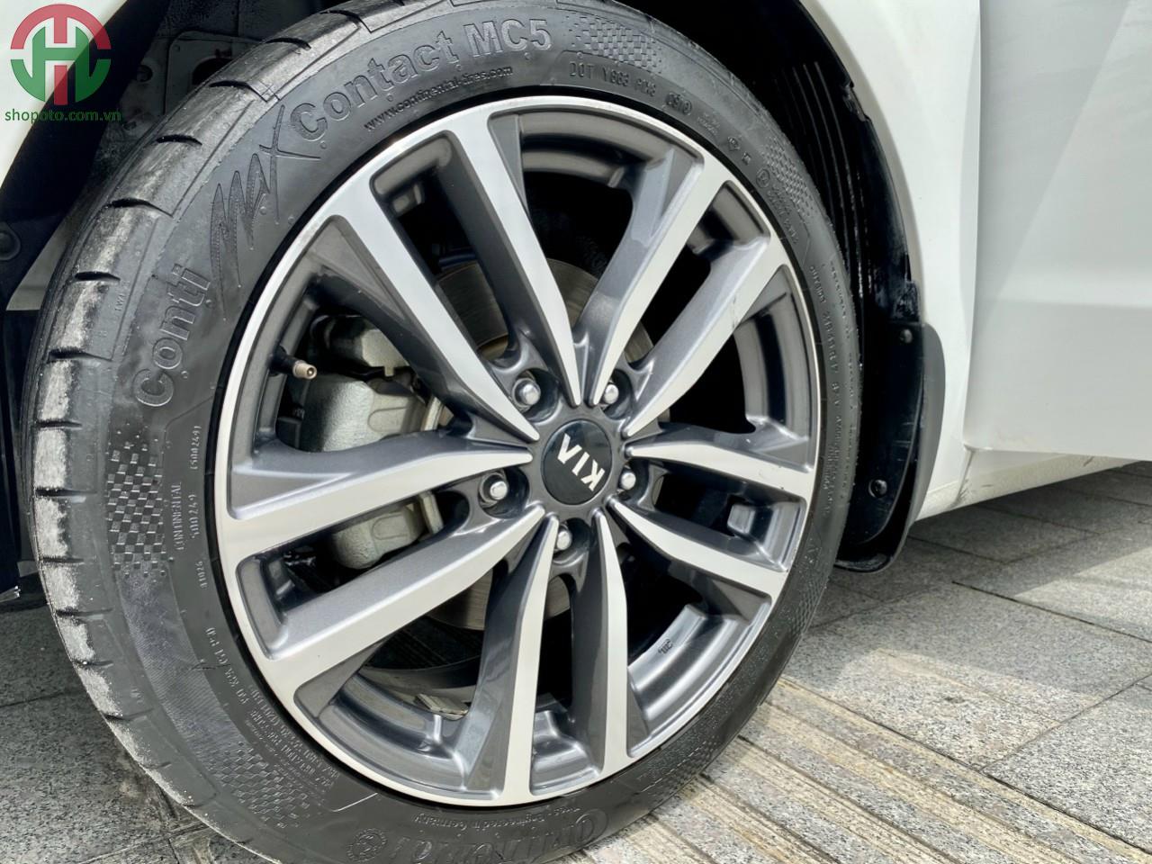 Kia Cerato 1.6 AT 2016 màu Trắng