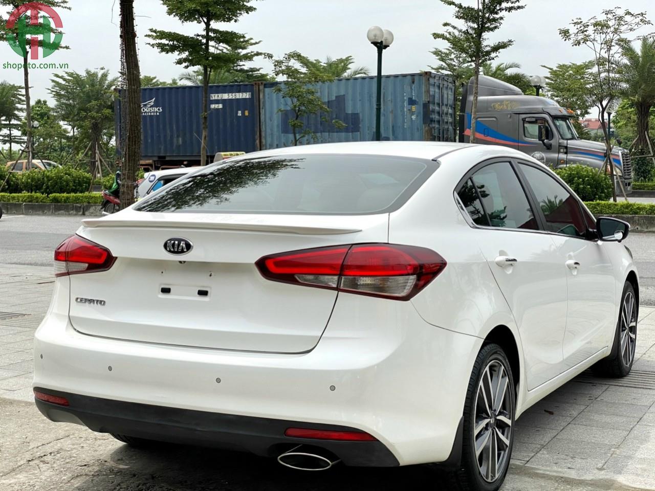 Kia Cerato 1.6 AT 2016 màu Trắng