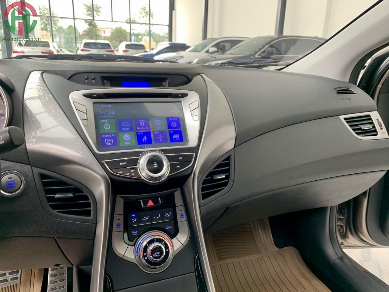 Hyundai Elantra 1.8 AT GLS 2013 màu Nâu nhập khẩu