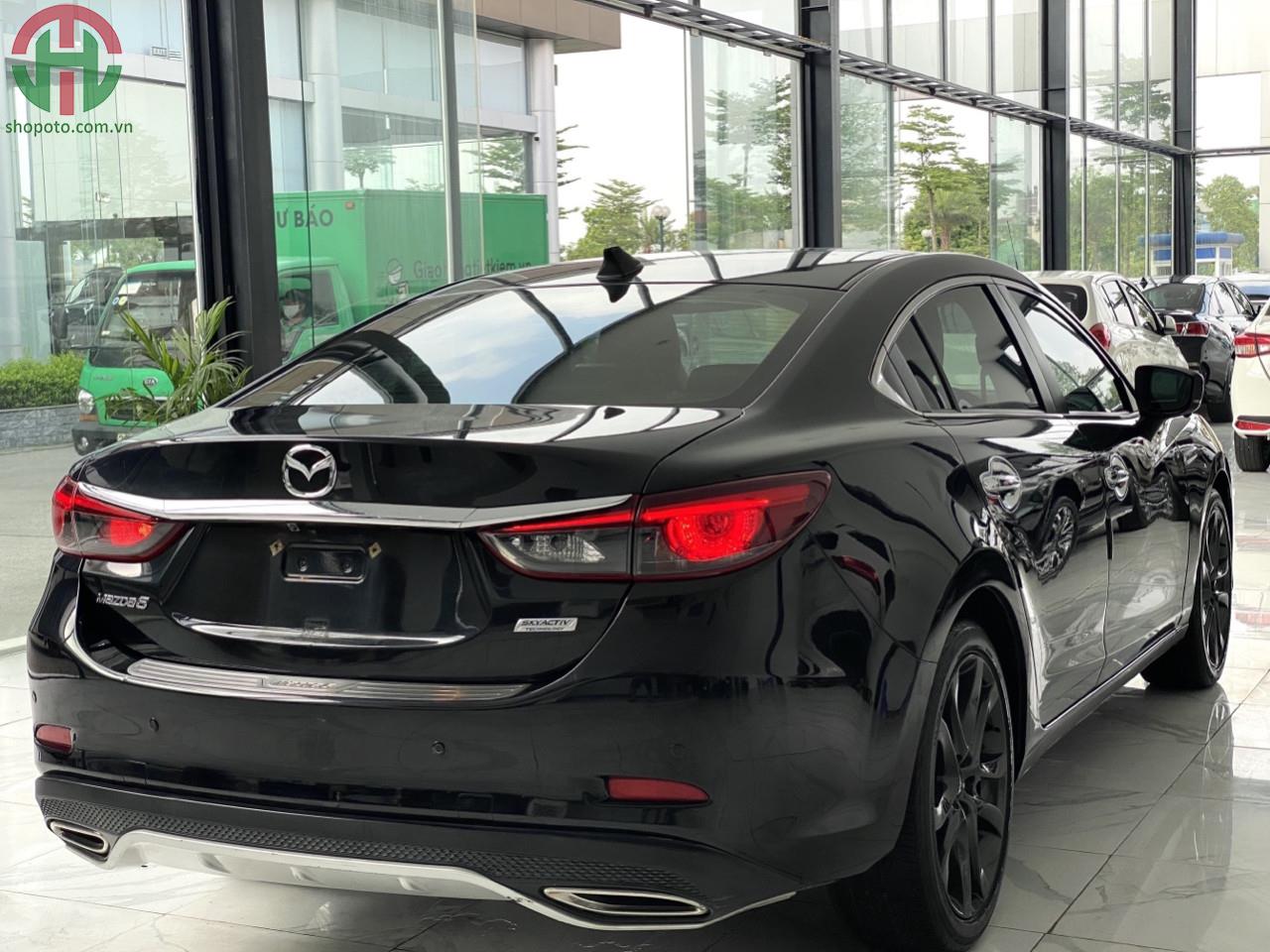 Mazda 6 2.0 AT Premium màu Đen Model 2017