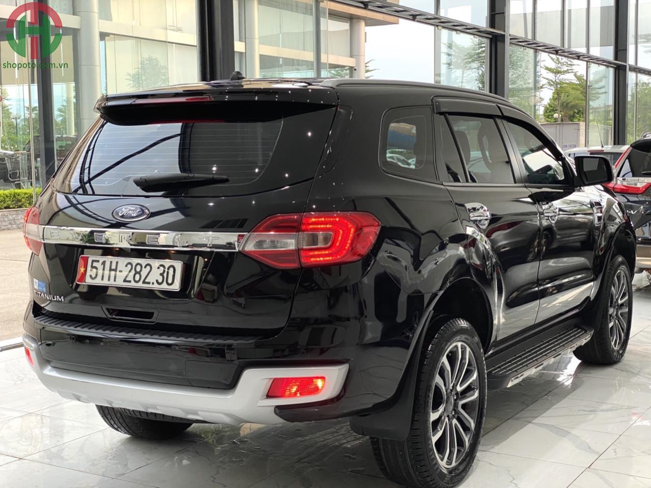 Ford Everest Titanium 2020 Màu đen