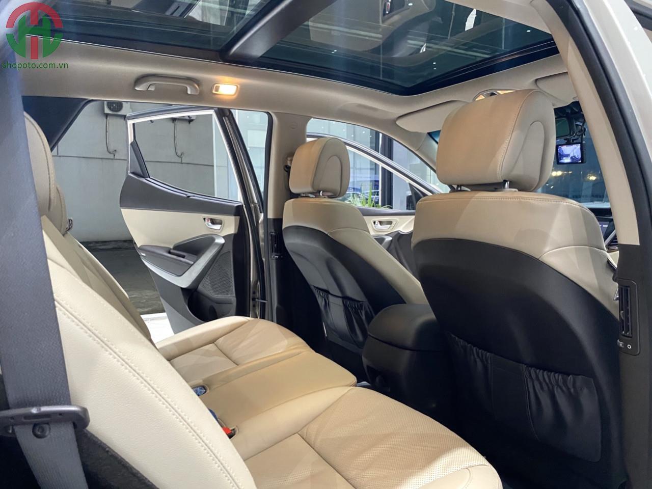 Hyundai Santafe AT 2018 bản đủ máy dầu màu cát vàng