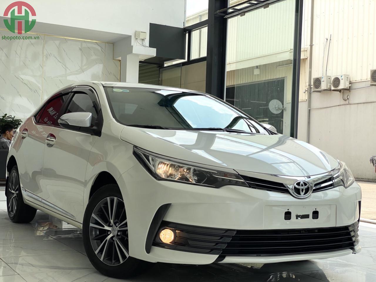 Toyota Altis 1.8 G 2019 màu trắng