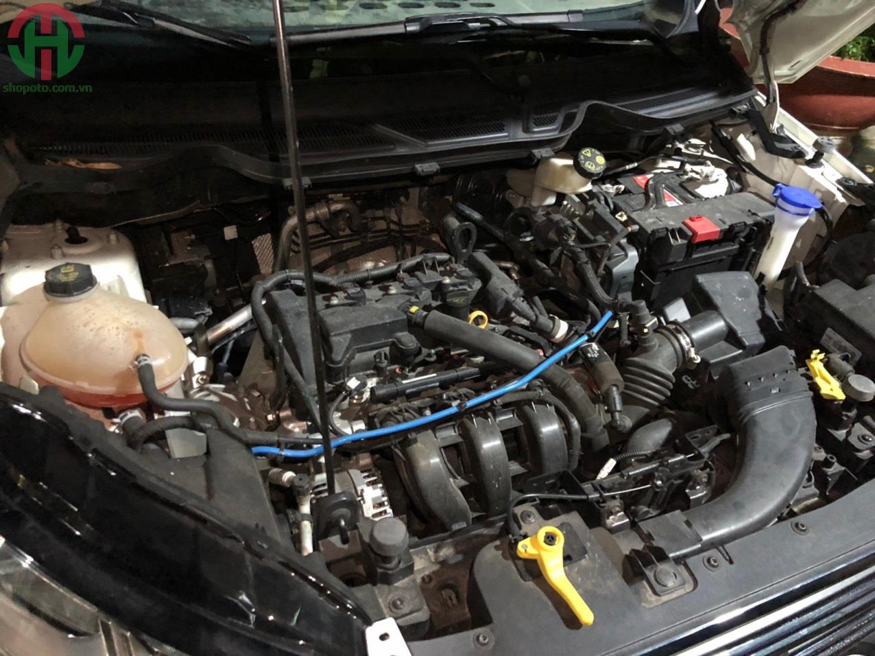 Ford EcoSport 1.5 AT 2018 Titanium màu Trắng