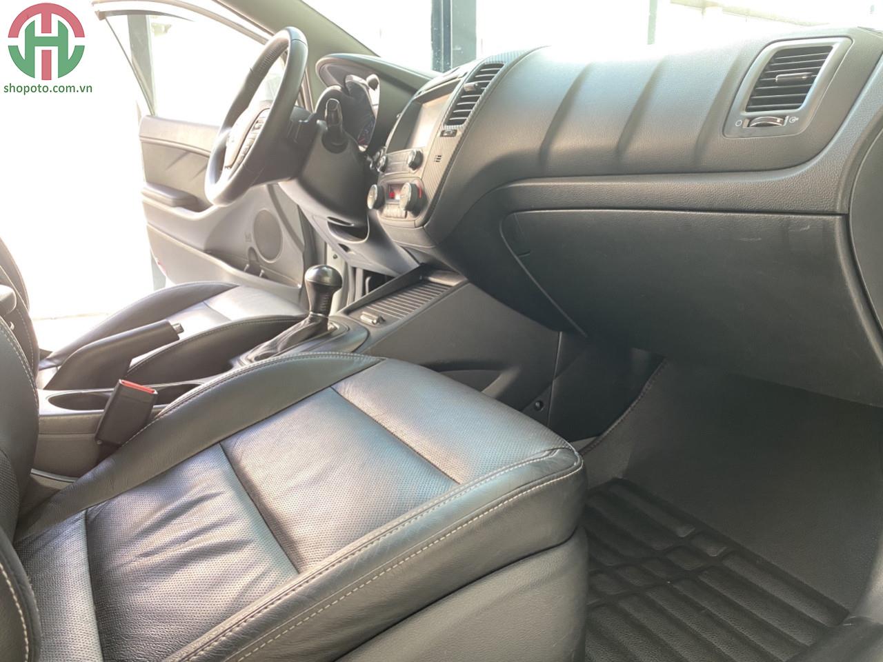 Kia K3 2.0 AT 2014 màu Trắng