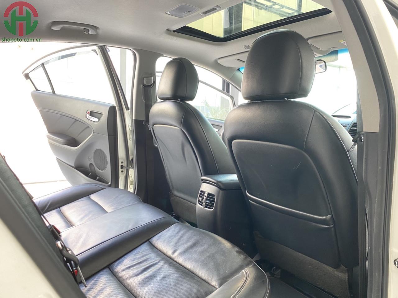 Kia K3 2.0 AT 2014 màu Trắng