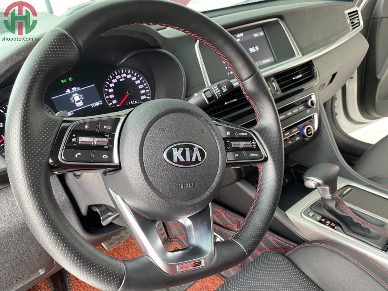 Kia Optima 2.4 GT 2019 màu Trắng