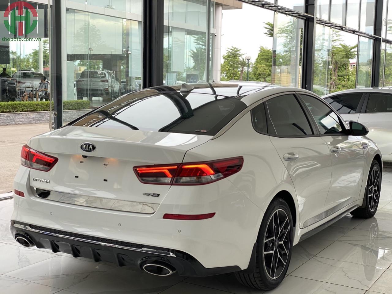 Kia Optima 2.4 GT 2019 màu Trắng
