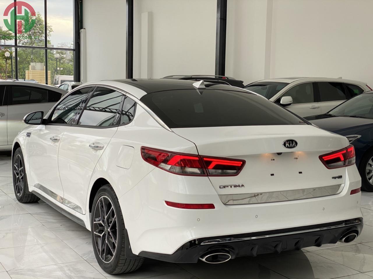 Kia Optima 2.4 GT 2019 màu Trắng