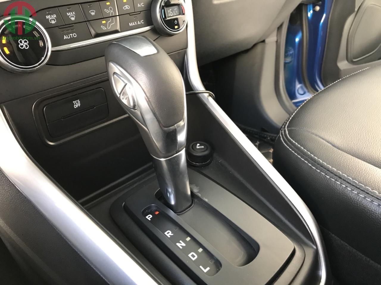 Ford EcoSport 1.5 L 2018 Titanium màu Xanh Thiên Thanh