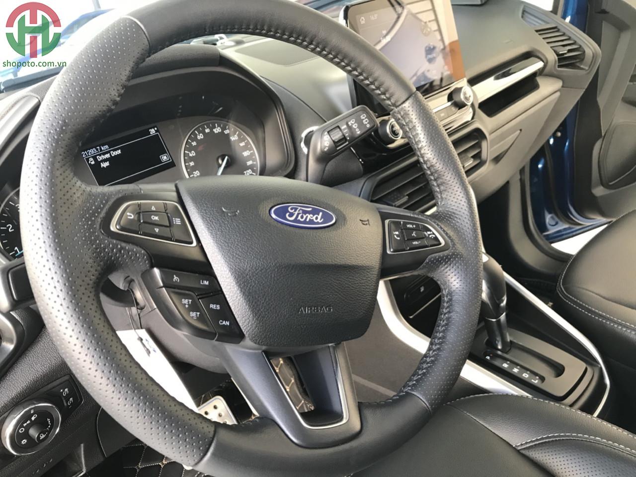 Ford EcoSport 1.5 L 2018 Titanium màu Xanh Thiên Thanh